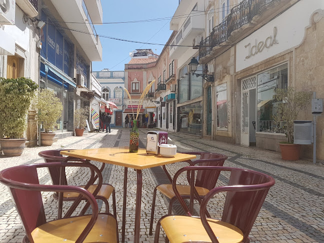 Café - Bistrô Lá Bicyclette - Gastronomia e hotelaria