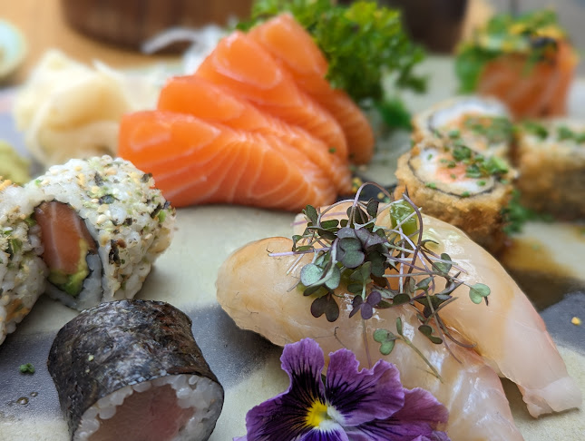 Mood Restaurant & Sushi bar - Gastronomia e hotelaria