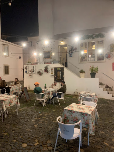 Largo da Severa 1 e 2, Largo Severa 2, 1100-588 Lisboa