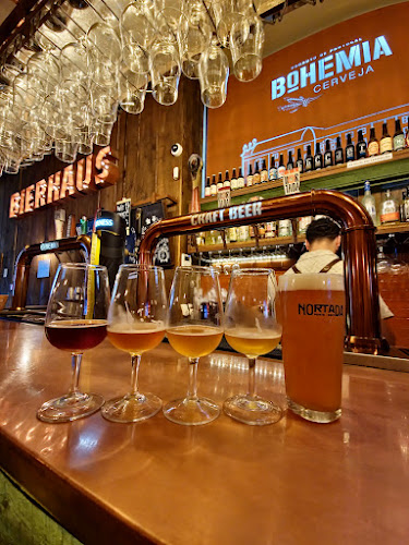 R. de Cândido dos Reis 90, 4050-151 Porto