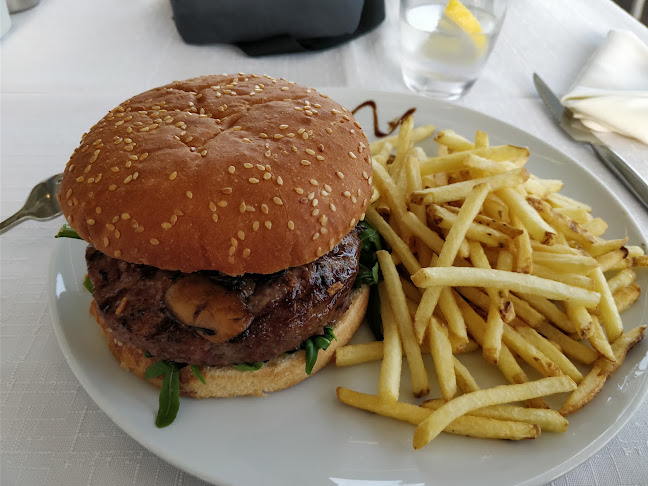 Doçaria Almeixar, Bistrô