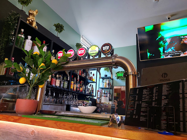 Cais dos Botirões n°6, 3800-103 Aveiro