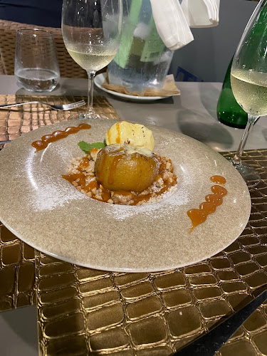 Opinii despre Tiles Restaurant în Funchal - Gastronomia e hotelaria