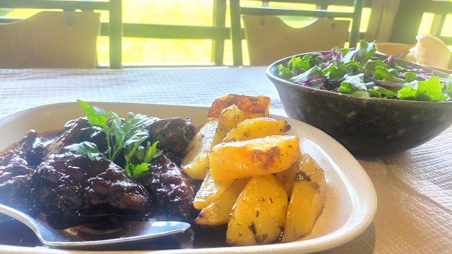 Terreiro de Santa Cruz - Gastronomia e hotelaria