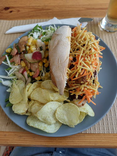 Comments and reviews of Cafetaria Snack-Bar Verde Limão