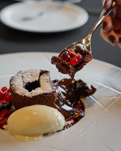 FAMA by Luís Lavrador - Aveiro