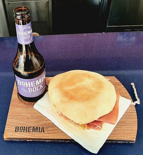 Comentarii opinii despre Pára-Pára Cafetaria Cervejaria Tapas