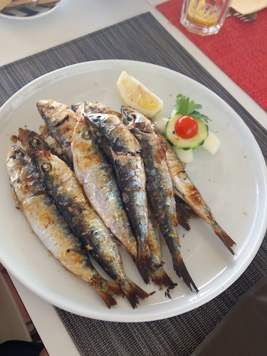 A Gaivota Beach Restaurant Bar