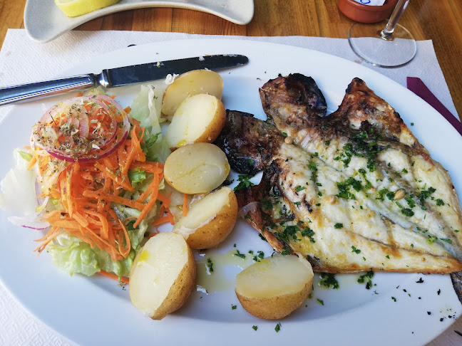 Cais Wine&Tapas Bar - Quarteira