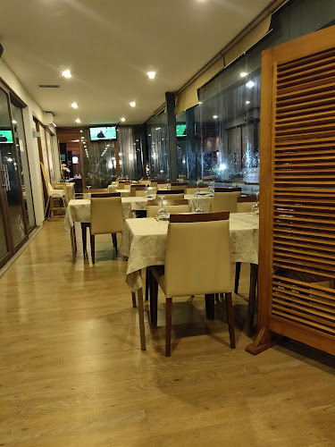 Av. Escritor Costa Barreto 3000, 4420-445 Valbom