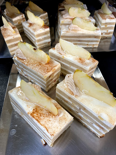 Opinii despre Pastelaria Transmontana în Barreiro - Gastronomia e hotelaria