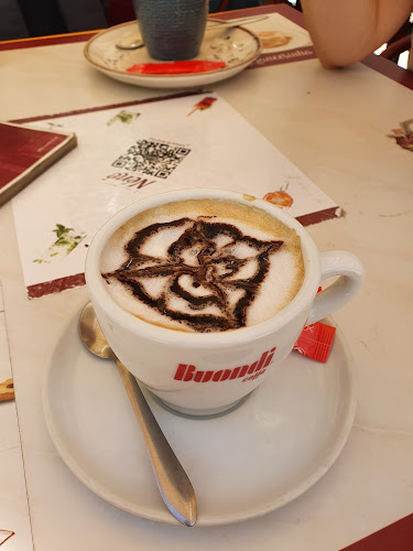 R. Augusta 42, 1100-053 Lisboa