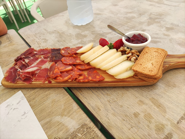 Reviews of Praça Forte in Moura - Gastronomia e hotelaria