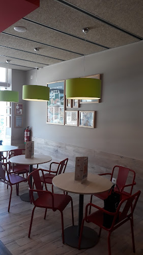 R. de José Rabumba 7, 3810-125 Aveiro