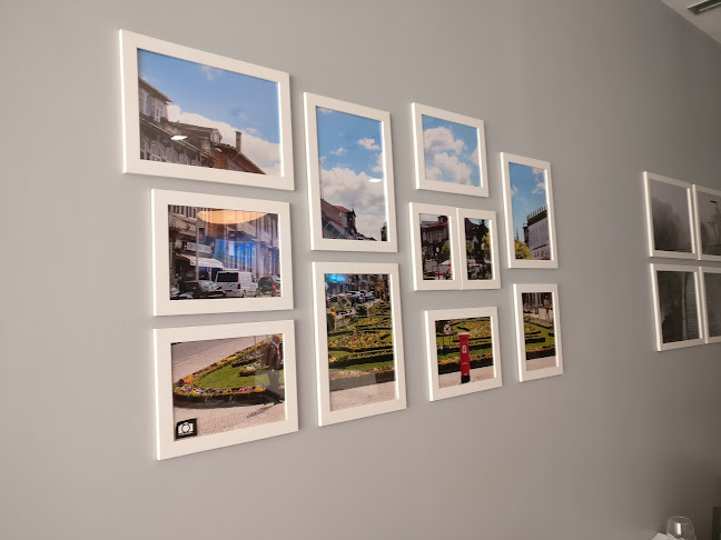 Av. da Perlonga 127, Burgães