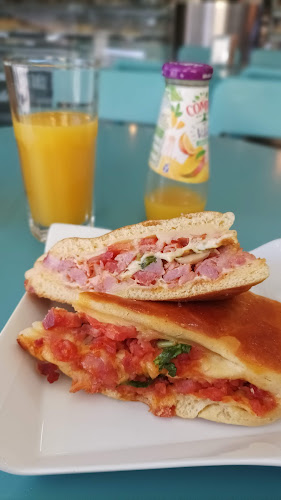 Comments and reviews of O Docinho da Prelada - Snack-Bar