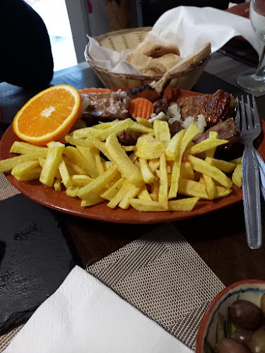 Opinii despre Restaurante Zona Norte în Estremoz - Gastronomia e hotelaria