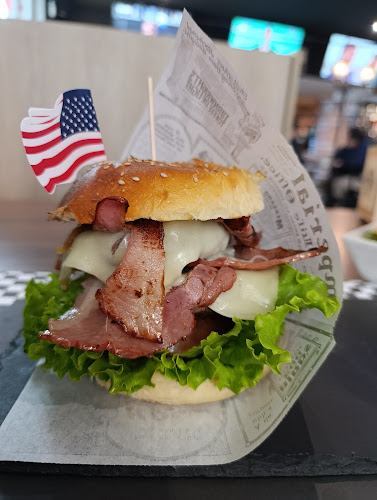 Route 66 - Your American Bar & Restaurant - Gastronomia e hotelaria