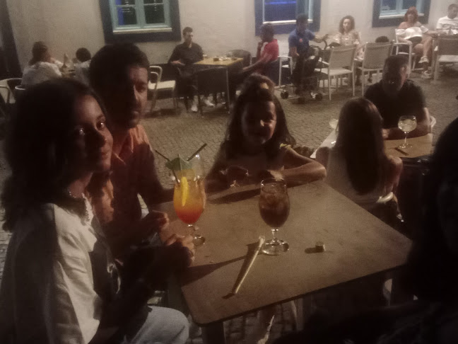 Comentarii opinii despre Outro Bar