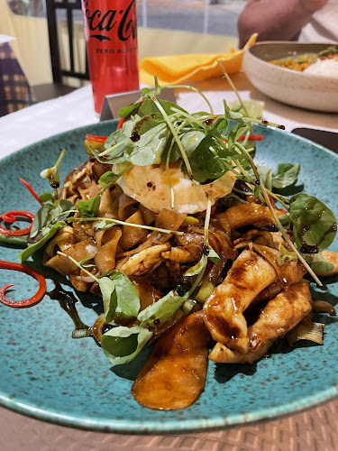 Royal Thai - Gastronomia e hotelaria