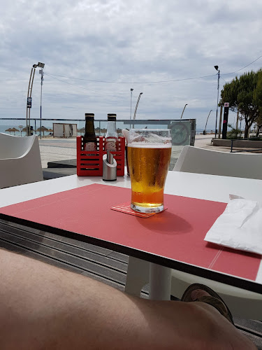 Opinii despre A Gaivota Beach Restaurant Bar în Quarteira - Gastronomia e hotelaria