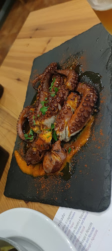 Cais do Alboi 12, 3810-045 Aveiro