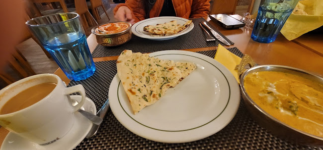 Opinii despre Cinnamon Indian Tapas Bar în Lisboa - Gastronomia e hotelaria