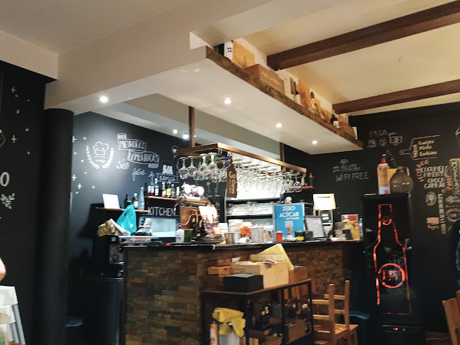 3 Copos - Tapas e Vinhos Open Times