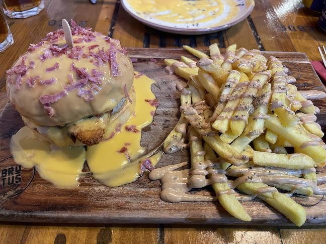 Brutus Kitchen - Gastronomia e hotelaria