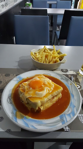 Opinii despre Bar Lagoa Azul în Vila Nova de Gaia - Gastronomia e hotelaria