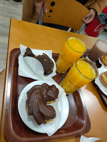 Pão Doce Phone number