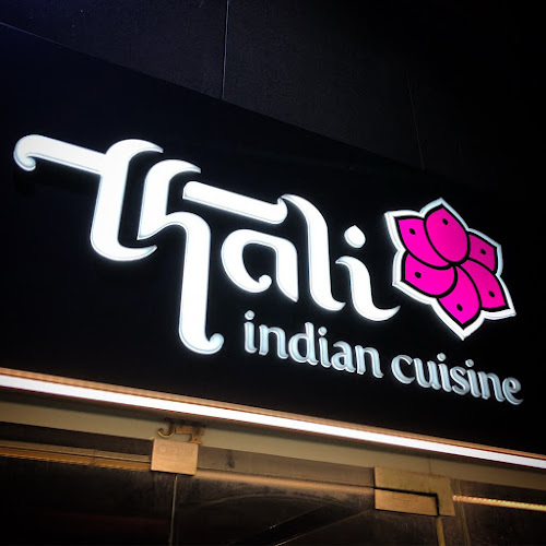 Thali - Indian Cuisine - Gastronomia e hotelaria