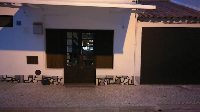 R. Nº Cinco 7, São Miguel do Rio Torto