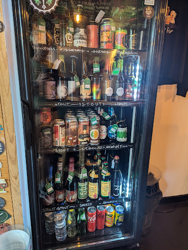 R. Heróis de França 617, 4450-159 Matosinhos