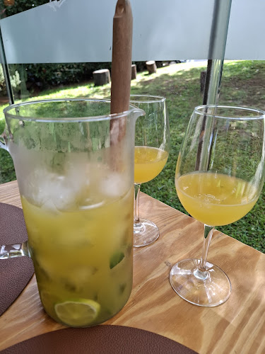 Comments and reviews of Oubelá