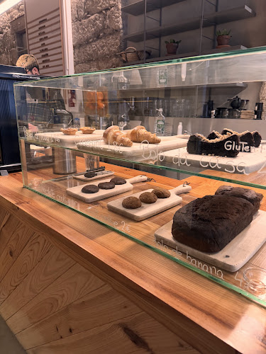 Opinii despre FÁBRICA COFFEE ROASTERS - PORTO în Porto - Gastronomia e hotelaria