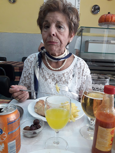 Café Cine - Fundão - Fundão