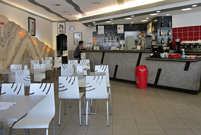 Av. 25 de Abril 469, 4440-502 Valongo