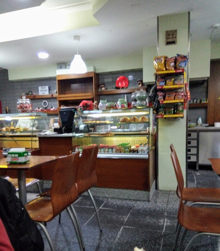 Opinii despre Pastelaria Nova Aurora în Macieira da Maia - Gastronomia e hotelaria