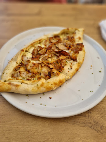 Estambul Doner Kebap - Gastronomia e hotelaria