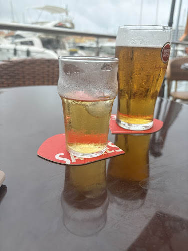 Comentarii opinii despre Hole in One Pub - Sports Bar