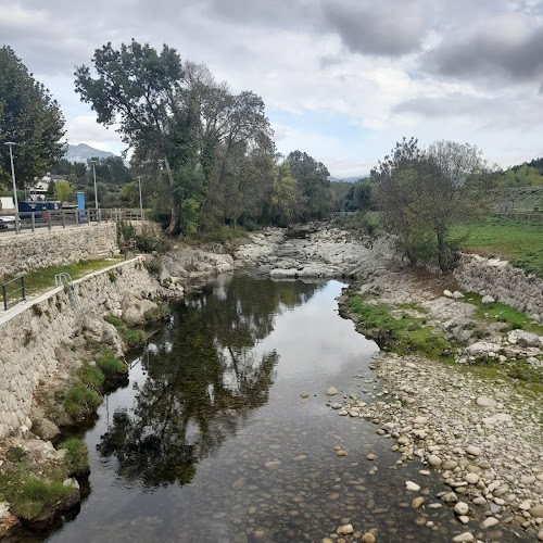 R. da Ponte 16, 6215-439 Paul