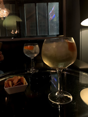 Comentarii opinii despre The Gin House