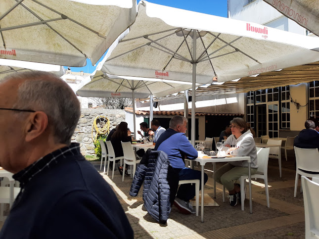 Opinii despre Bar da Praça în Vila do Conde - Gastronomia e hotelaria