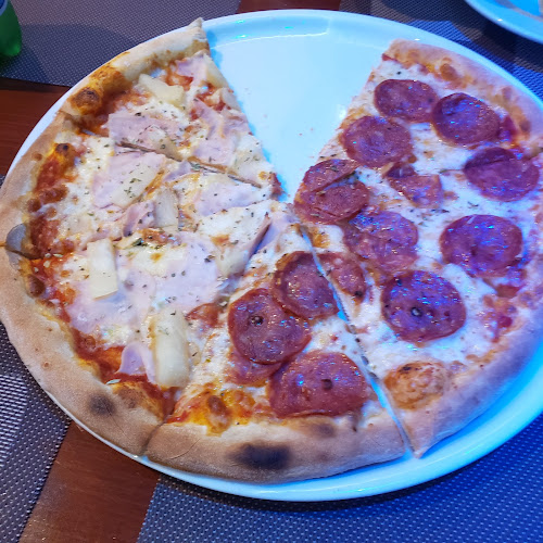 Comentarii opinii despre PEACE PLANET RESTAURANT & BAR