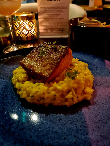 R. de Avis 10, 4050-075 Porto