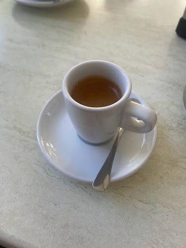 Golden Gate Grand Café - Gastronomia e hotelaria