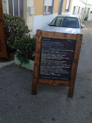 Tv. do Castelo 13, 8500-003 Alvor