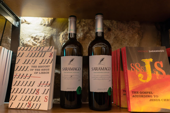 Menina e Moça Porto - Porto