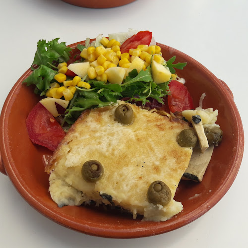 R. José Pires Padinha 100, 8800-354 Tavira